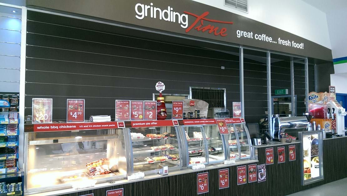 Grinding Time Food Displays Cases